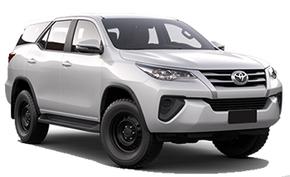 Toyota Fortuner 7 pax 4x4