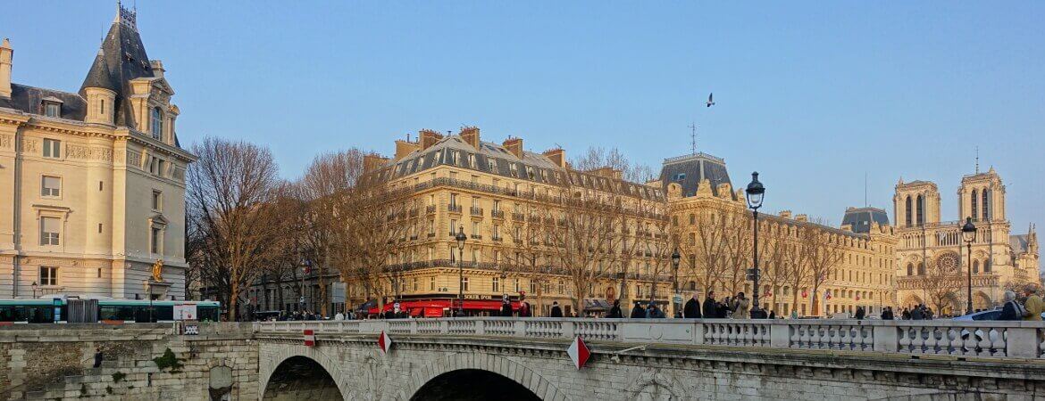 Paris Balade Dans Le Quartier Latin Et L Ile De La Cite Carigami